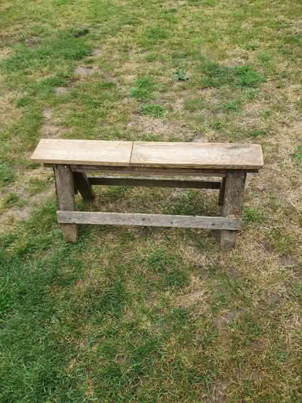 Photo of free Saw horse (Welling DA16) #1