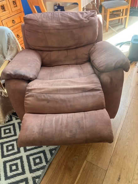 Photo of free Rocking recliner (Prittlewell SS2) #3