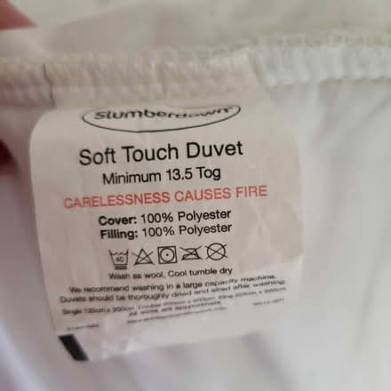 Photo of free Single slumberdown 13.5 tog duvet (Fordham Heath CO3) #3