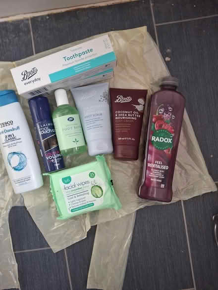 Photo of free Assorted Toiletries (Locks Heath SO31) #1