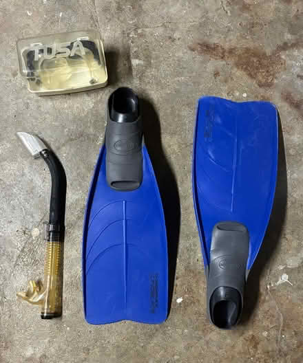 Photo of free Snorkel Set (Men’s 7-8 shoe) (Rainier Valley/Brighton) #1