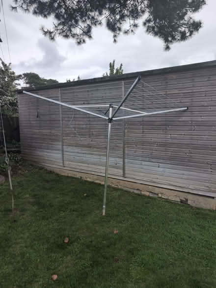 Photo of free Brabantia Rotary Airer/Clothes Line (Westbere CT2) #1
