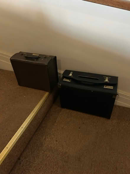 Photo of free Cases (Beverly Grove in Los Angeles) #1