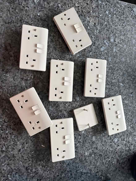 Photo of free Plug sockets (Maidenhead SL6 4) #1