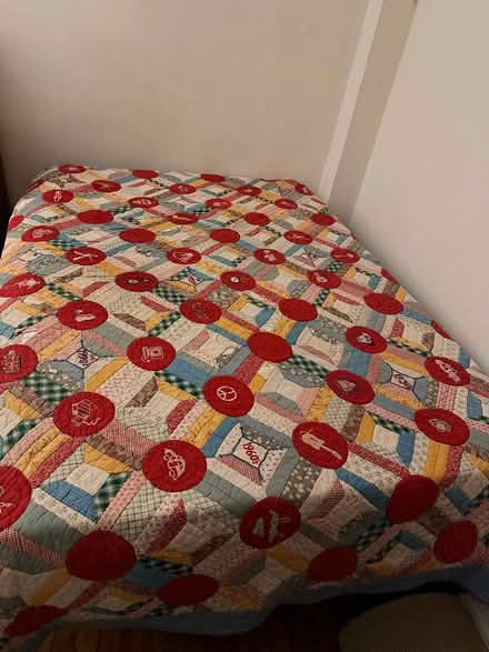 Photo of free Double bed (Adams Morgan) #1