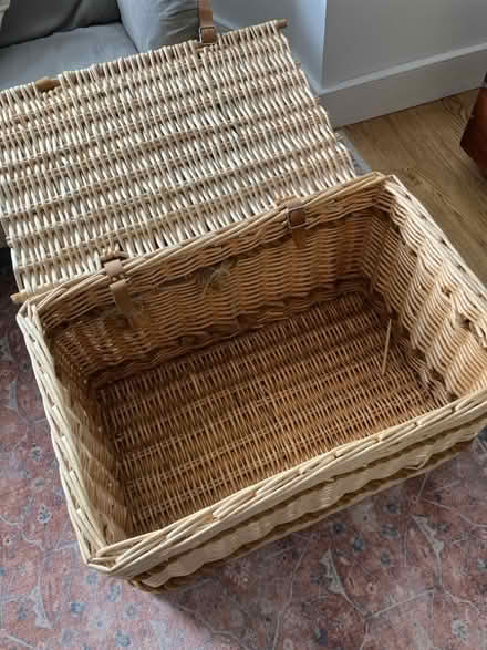 Photo of free Large wicker basket/trunk (New Malden KT3) #2