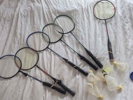 Photo of free 6 x badminton rackets and shuttlecocks (Bingham NG13) #1