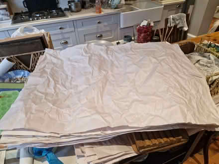 Photo of free Wrapping Paper and Bubble Wrap (Stamford Hill N16) #2