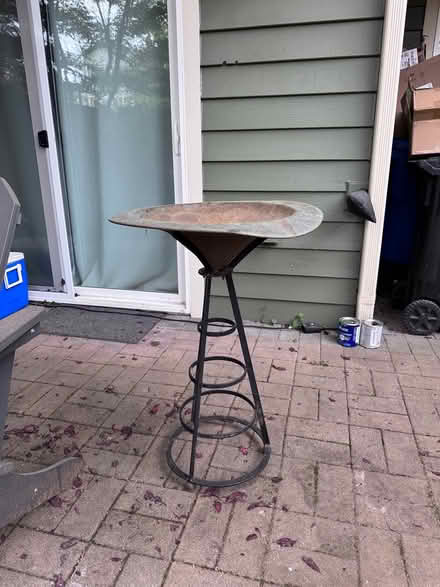 Photo of free Bird Bath (Capitol Hill) #1