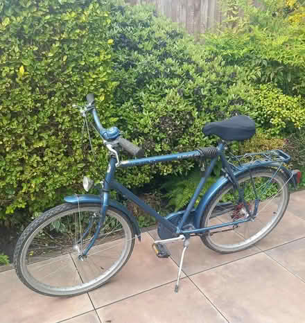 Photo of free MAN'S BIKE, c60 mm frame size (North Camp, Farnborough) #1