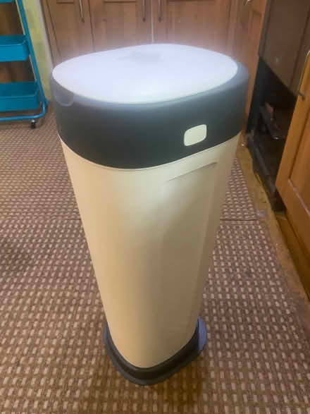 Photo of free Tall nappy / pads / pull up bin (GU31 Chithurst) #1