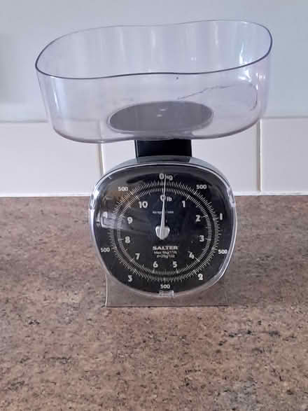 Photo of free Kitchen scales (HP3 Apsley) #1