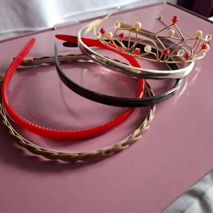 Photo of free Alice bands & tiara (Emmbrook RG41) #1