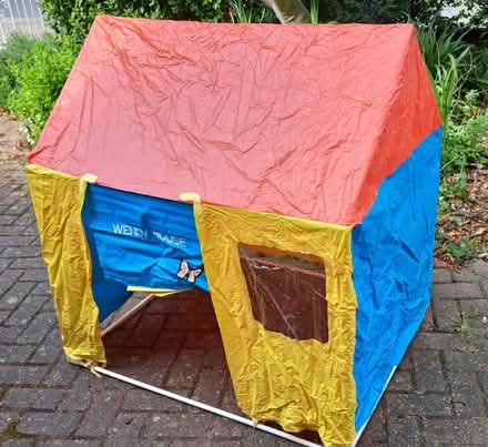 Photo of free Child's play house (BR5 St Mary Cray) #1