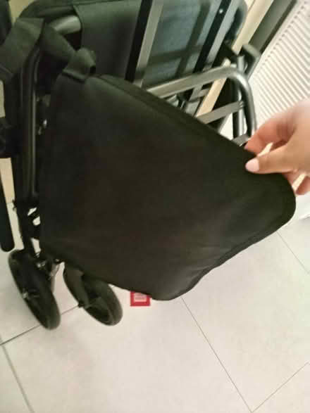 Photo of free Foldable wheelchair (kovan mrt) #2
