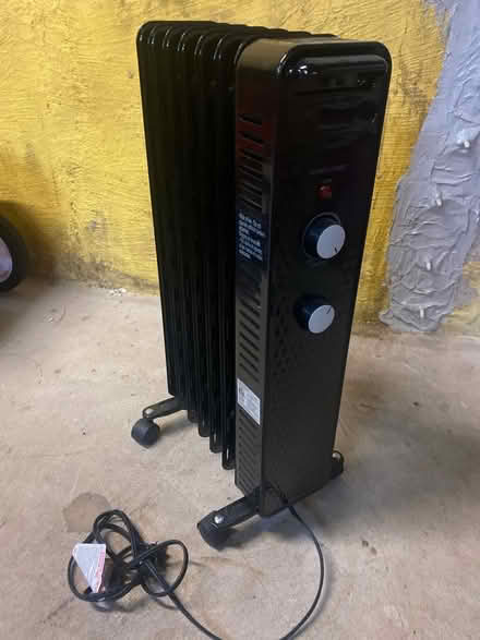 Photo of free Space heater (Skokie) #1