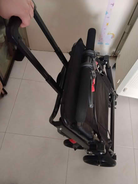 Photo of free Foldable wheelchair (kovan mrt) #1