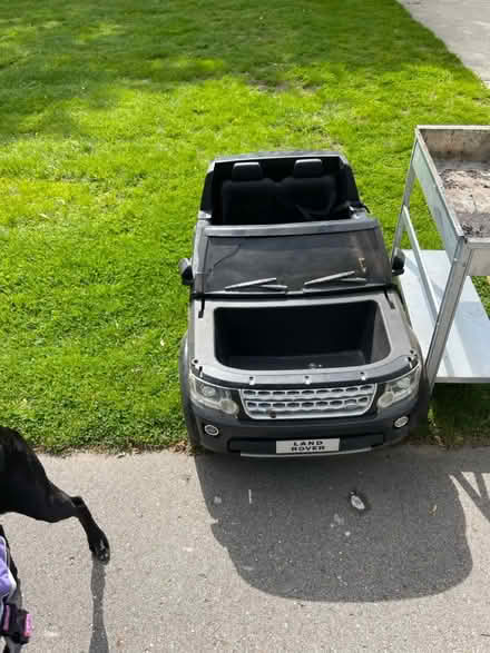 Photo of free CURB ALERT Land Rover Kid Car (11 Mile and Farmington) #1