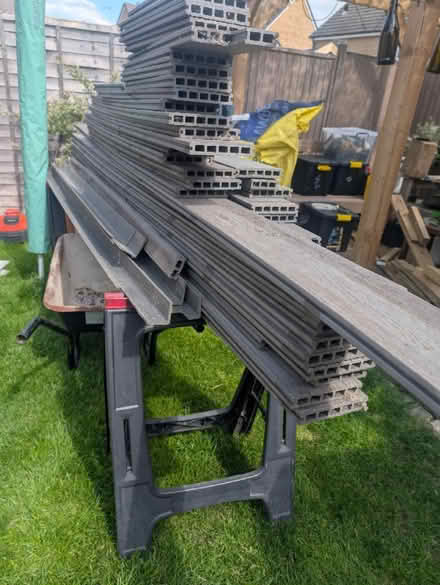 Photo of free Composite decking (Gwp OX11) #1