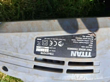Photo of free Titan Pole Hedge Trimmer (Cradley WR13) #4