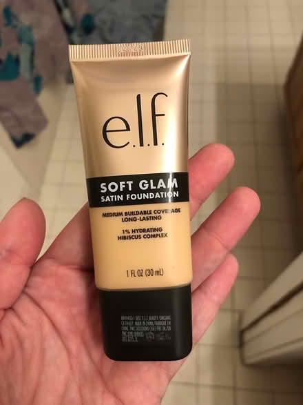 Photo of free ELF satin foundation (New Market) #1