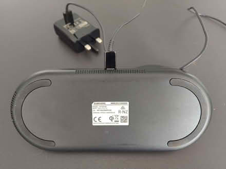 Photo of free Samsung Fast Wireless Charger (Great Billing NN3) #2
