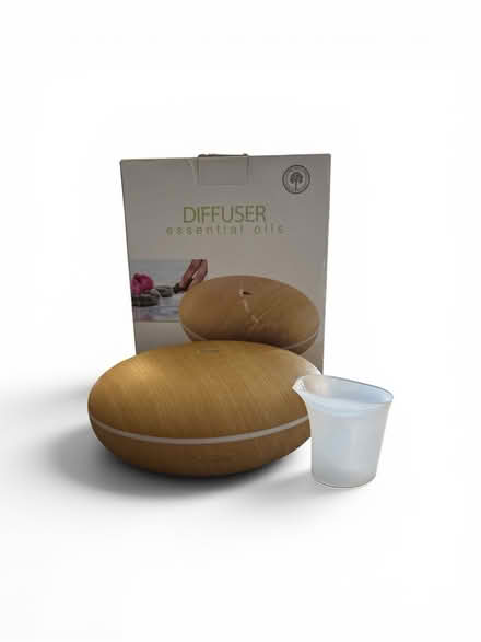 Photo of free Diffuser (Bowie) #1