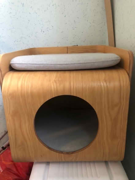 Photo of free Cat Bed/Hideaway (Shepherd’s Bush W12) #1