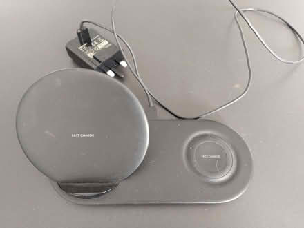 Photo of free Samsung Fast Wireless Charger (Great Billing NN3) #1