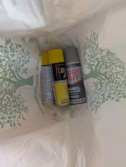 Photo of free Items as shown. Mixed lot. (Blacklands TN34) #1