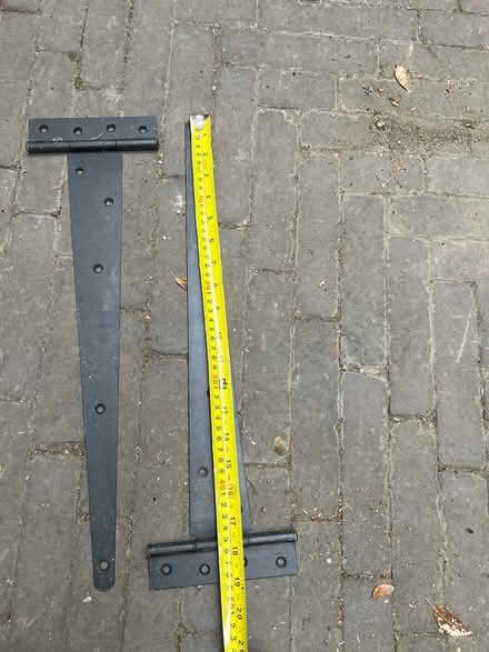 Photo of free Gate brackets (Tooting Bec/Balham SW17) #2