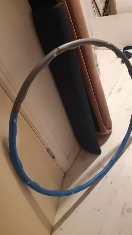 Photo of free Brand new hula hoop (N7 9fn) #2