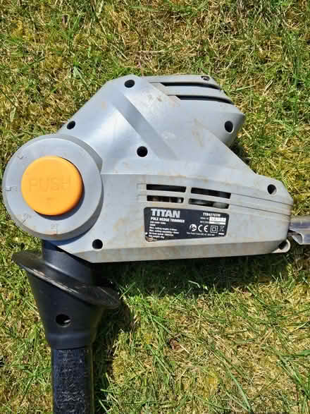 Photo of free Titan Pole Hedge Trimmer (Cradley WR13) #3