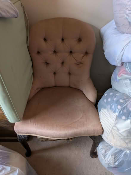 Photo of free Items as shown. Mixed lot. (Blacklands TN34) #4