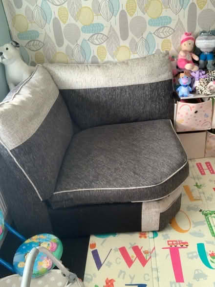 Photo of free Corner chair (Shardend B34) #2