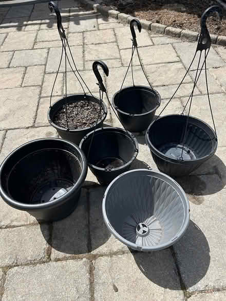 Photo of free Garden pots (Hintonburg) #1