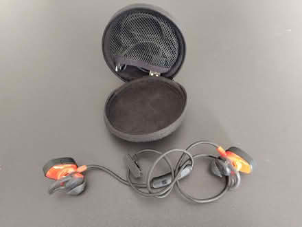 Photo of free Bose SoundSport Wired In‐Ear Headphones (Great Billing NN3) #1