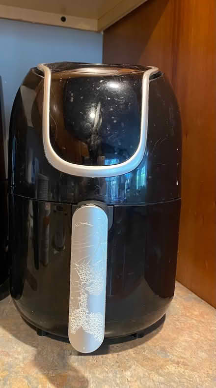 Photo of free small air fryer (North Cambridge) #1