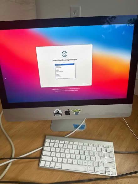 Photo of free iMac computer (5 minutes away from airport) #1