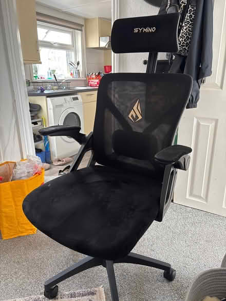 Photo of free Office/Computer Chair (Newport East PO30) #1