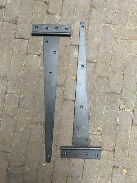 Photo of free Gate brackets (Tooting Bec/Balham SW17) #1