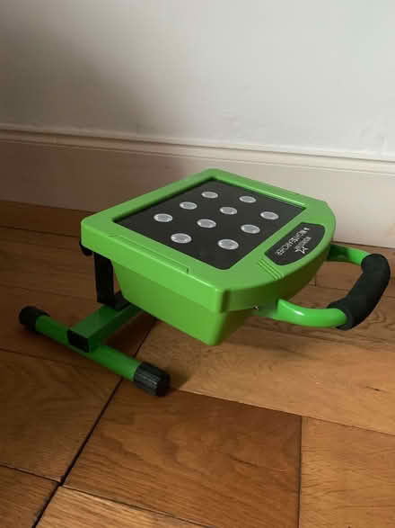 Photo of free Adjustable LED floor-standing work light (Kaimhill AB12) #3