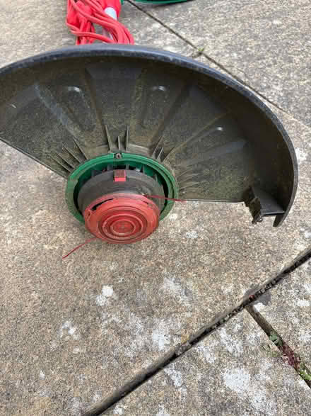 Photo of free Qualcast strimmer (Sutton Courtenay OX14) #2