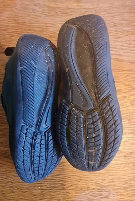 Photo of free Nike trainers, size 11 (Croydon, CR0) #3