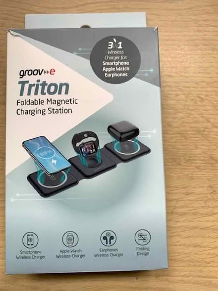 Photo of free Foldable magnetic charging station (BH13 Branksome Park) #1