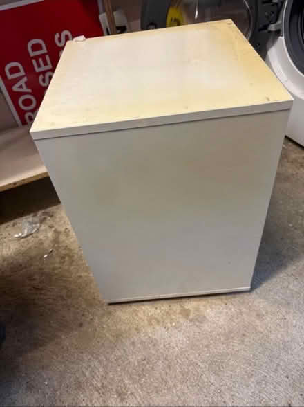 Photo of free Small 3 drawer cabinet (Leigh on sea SS9) #2