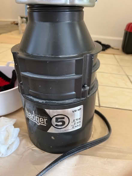 Photo of free Insinkerator garbage disposal (Saratoga Village) #1