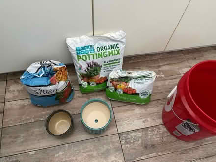 Photo of free Organic Potting Soil and Pots (West End) #1