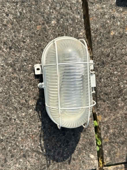 Photo of free Outdoor light (ME5) #1