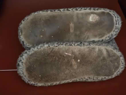 Photo of free Pair of size 10-11 fleece-lined slippers (Botley OX2) #3